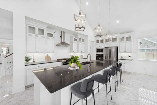 12115 Willow Way Avenue, Mont Belvieu, TX 77535