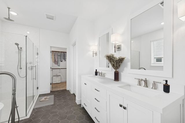 12115 Willow Way Avenue, Mont Belvieu, TX 77535