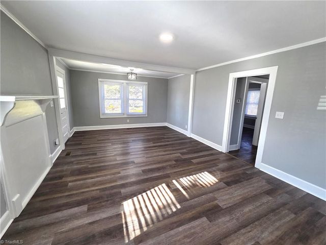 5149 NC Highway 66 S, King, NC 27021