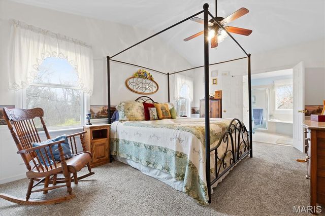 435 Winchester Way, Winfield, MO 63389