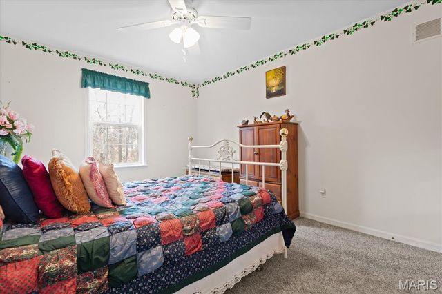 435 Winchester Way, Winfield, MO 63389