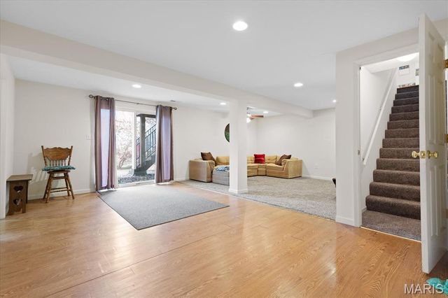 435 Winchester Way, Winfield, MO 63389