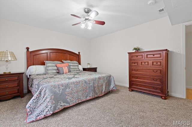 435 Winchester Way, Winfield, MO 63389