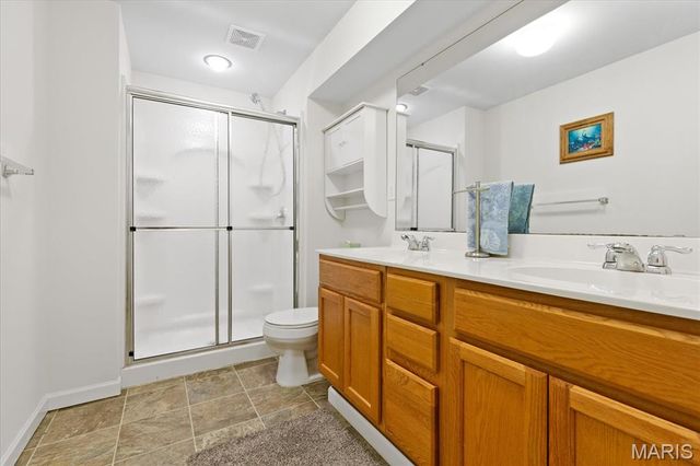 435 Winchester Way, Winfield, MO 63389