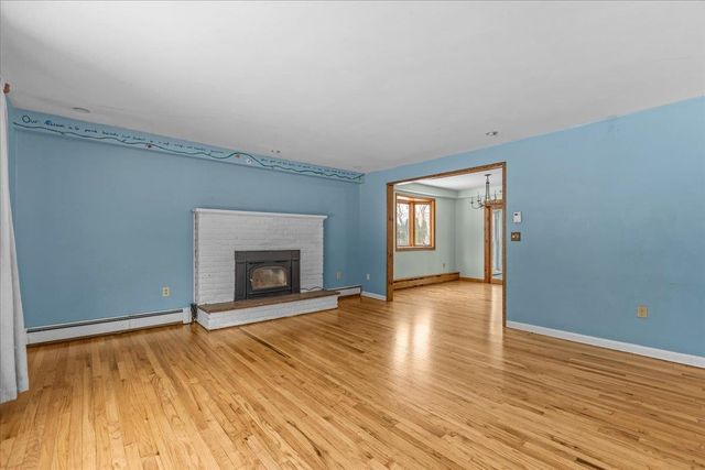 4292 South Brownell Road, Williston, VT 05495