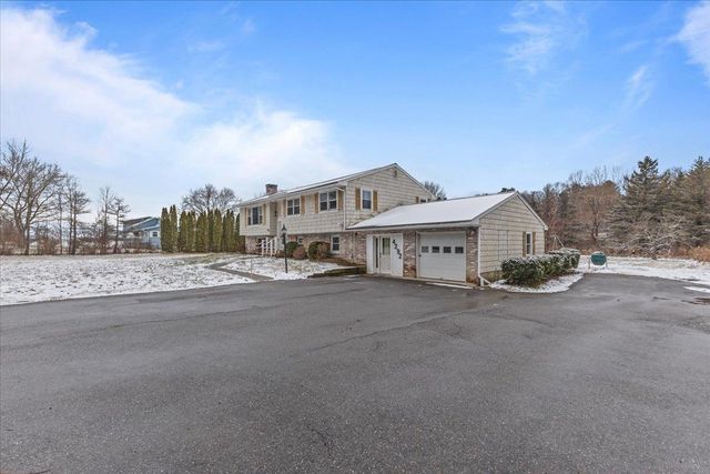 4292 South Brownell Road, Williston, VT 05495