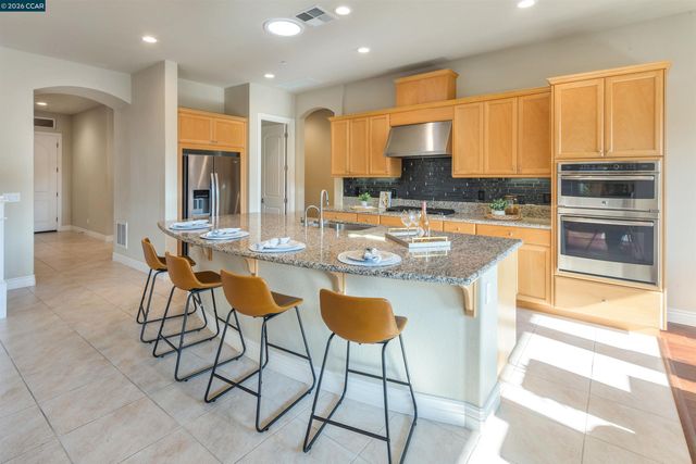 2090 Rioja Way, Brentwood, CA 94513