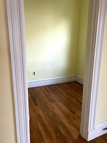 53 Prince Street 2, Brookline, MA 02445