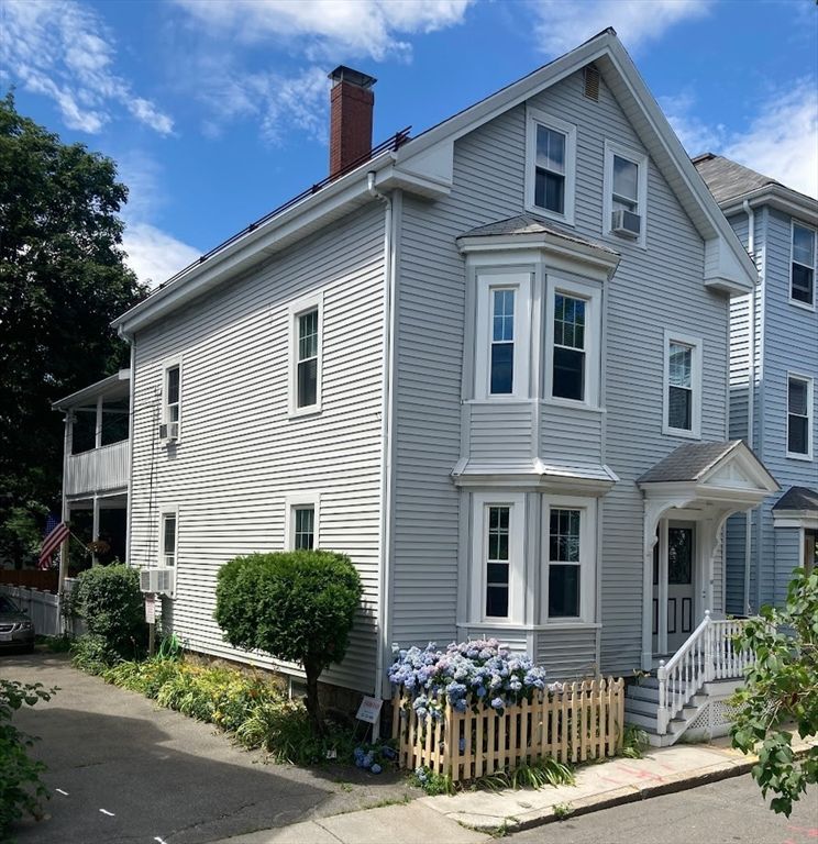 53 Prince Street 2, Brookline, MA 02445