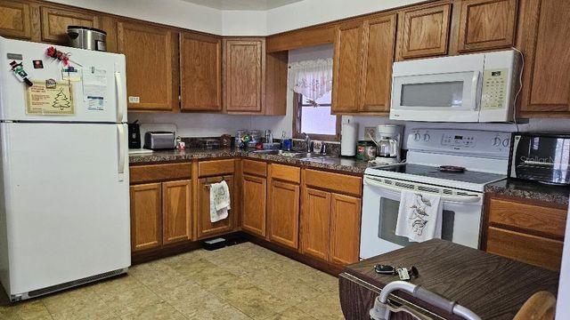 8300 SEMINOLE BOULEVARD 338, Seminole, FL 33772