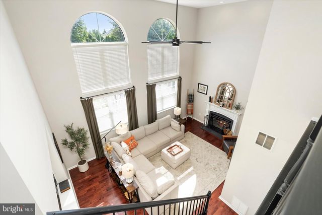 1 SOMERSET CT, Allentown, NJ 08501