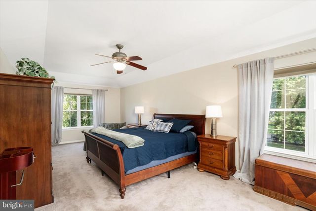 1 SOMERSET CT, Allentown, NJ 08501