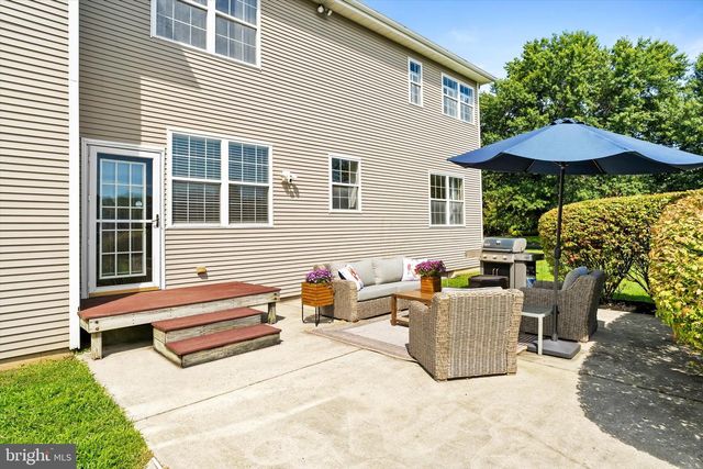 1 SOMERSET CT, Allentown, NJ 08501