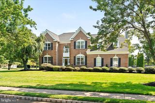 1 SOMERSET CT, Allentown, NJ 08501