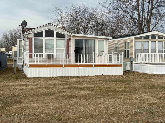 3675 E Michigan Avenue 63, Au Gres, MI 48703