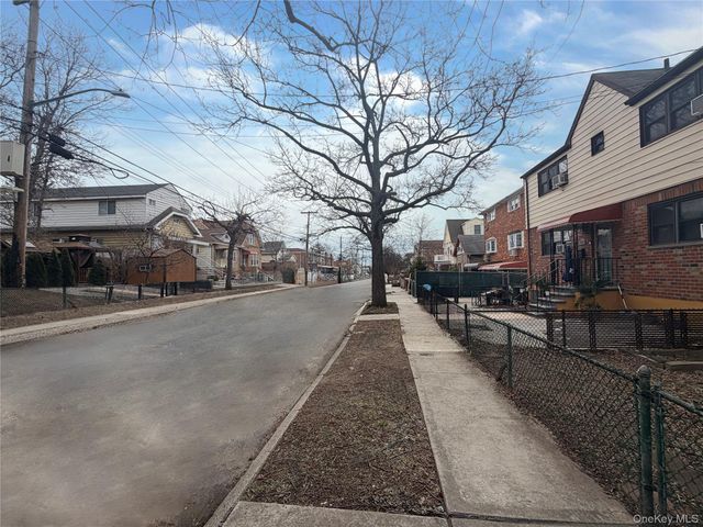 351 Quincy Avenue, Bronx, NY 10465