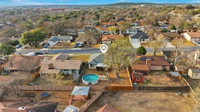6422 Ridge Circle Dr, San Antonio, TX 78233