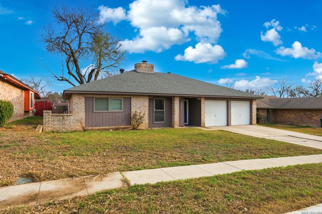 6422 Ridge Circle Dr, San Antonio, TX 78233