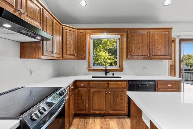 1188 STILLWATER COURT, Green Bay, WI 54313