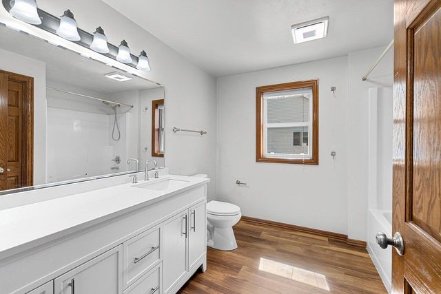 1188 STILLWATER COURT, Green Bay, WI 54313