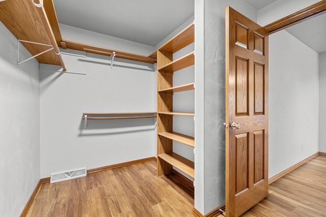 1188 STILLWATER COURT, Green Bay, WI 54313