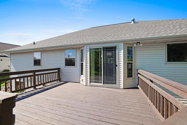 1188 STILLWATER COURT, Green Bay, WI 54313