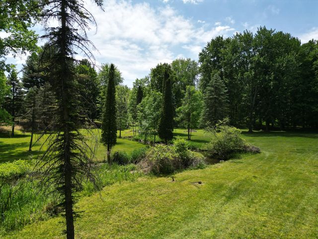 9221 Vinton Avenue NW, Sparta, MI 49345