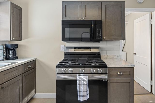 1909 King Street, Lafayette, IN 47905