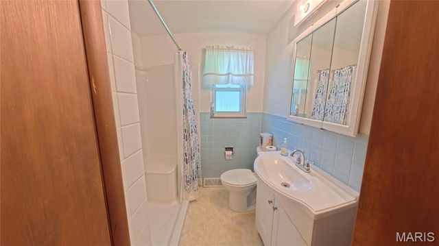109 Winchester Drive, Belleville, IL 62223