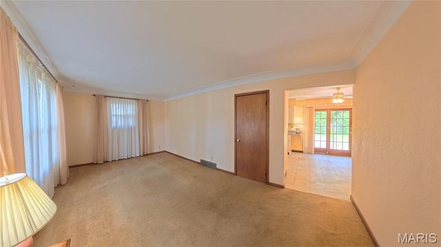 109 Winchester Drive, Belleville, IL 62223
