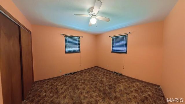 109 Winchester Drive, Belleville, IL 62223
