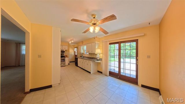 109 Winchester Drive, Belleville, IL 62223
