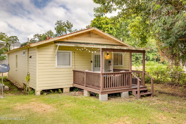 625 N Wall Street, Natchez, MS 39120