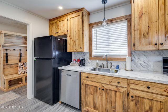 625 N Wall Street, Natchez, MS 39120