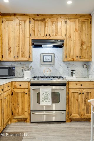 625 N Wall Street, Natchez, MS 39120