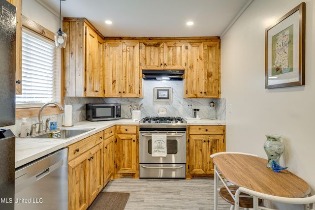 625 N Wall Street, Natchez, MS 39120