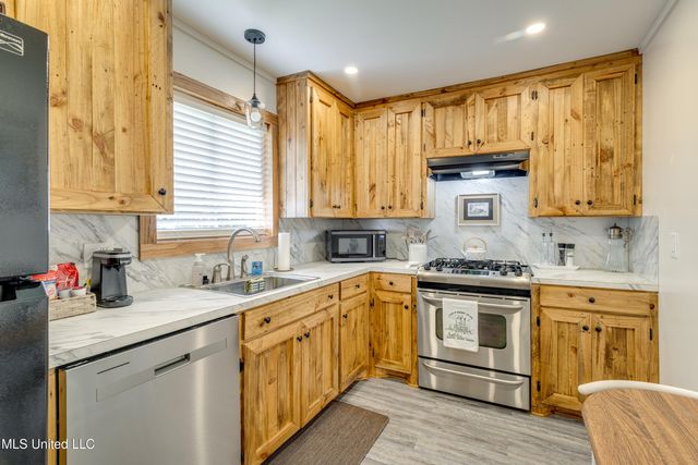 625 N Wall Street, Natchez, MS 39120