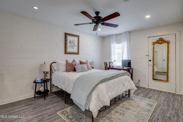 625 N Wall Street, Natchez, MS 39120