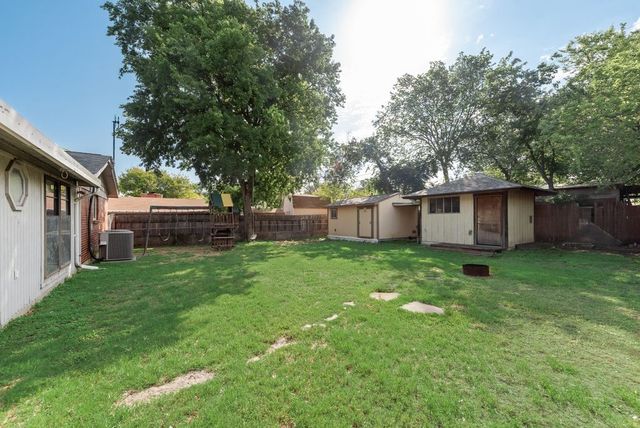 8857 Kate Street, White Settlement, TX 76108