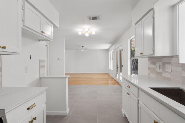 6602 Boleynwood DR, Austin, TX 78745