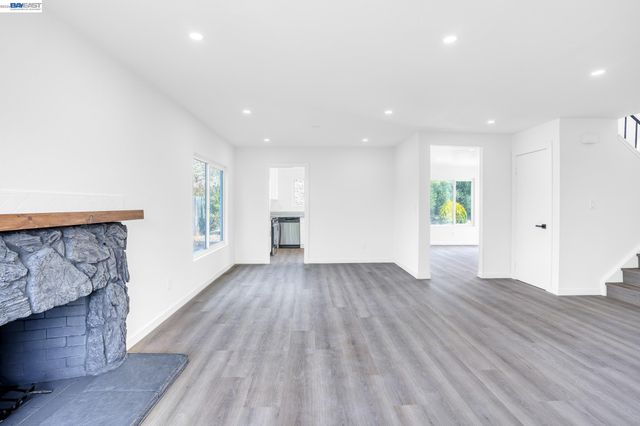 1211 donald drive, Rodeo, CA 94572