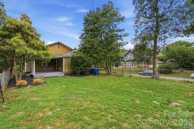 1627 N Main Street, Salisbury, NC 28144