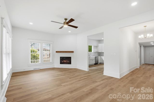1627 N Main Street, Salisbury, NC 28144