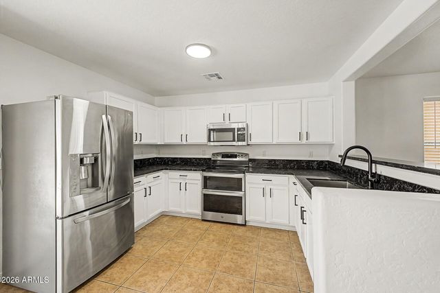 2527 E MEADOW CREEK Way, San Tan Valley, AZ 85140