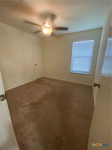 206 Calixto Court, San Marcos, TX 78666