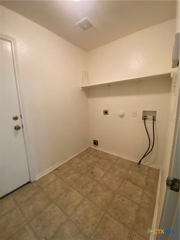 206 Calixto Court, San Marcos, TX 78666