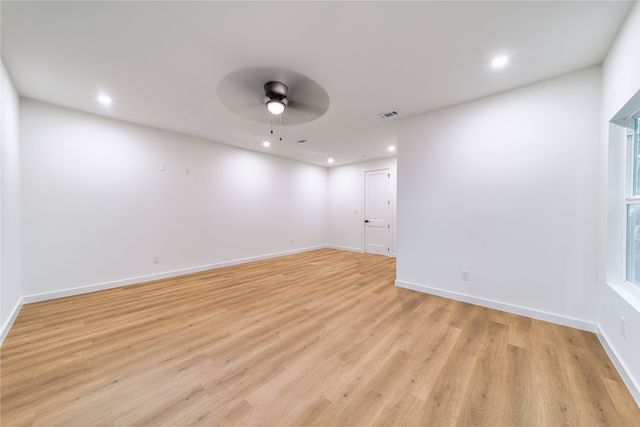 814 Lambert Street, Dallas, TX 75203