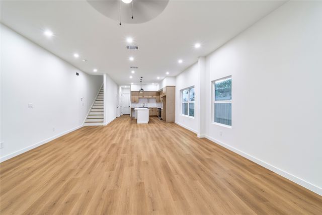 814 Lambert Street, Dallas, TX 75203
