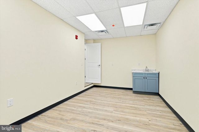119-123 E LEHIGH AVE, Philadelphia, PA 19125