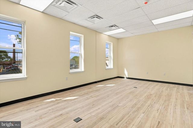 119-123 E LEHIGH AVE, Philadelphia, PA 19125